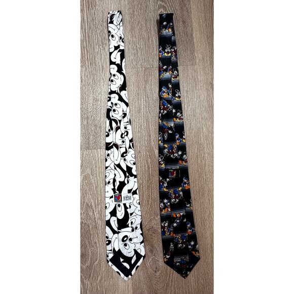 Vintage Disney Unlimited|Tie|Mickey Face & Disney Character Expressions - Picture 3 of 7